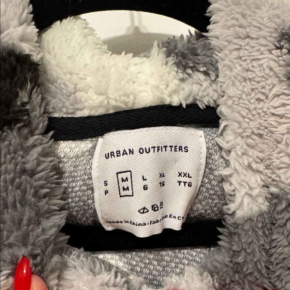 UO Camo Fluffy Soft Blanket Feel Polar Hoodie Sweatshirt - Picture 7 of 9